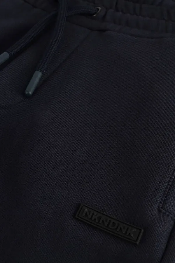NIK & NIK Jongens Broeken Rubber Badge Sweat Pants Donkerblauw